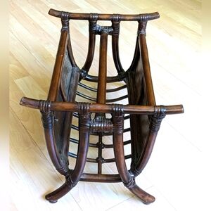 *~* Vintage Bamboo Magazine Rack - Holds blankets, pillows books, sewing items